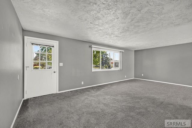 1005 E 21st Street, Idaho Falls, ID 83404