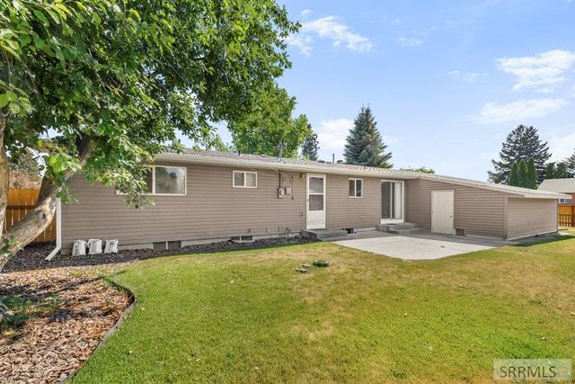 1005 E 21st Street, Idaho Falls, ID 83404