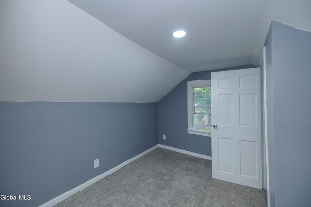 755 Curry Road, Rotterdam, NY 12306