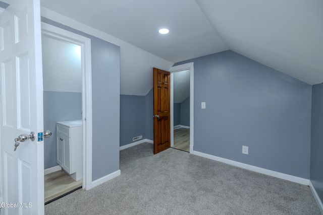 755 Curry Road, Rotterdam, NY 12306