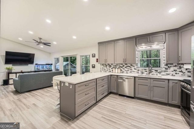 206 EAGLES NEST Drive, Canton, GA 30115