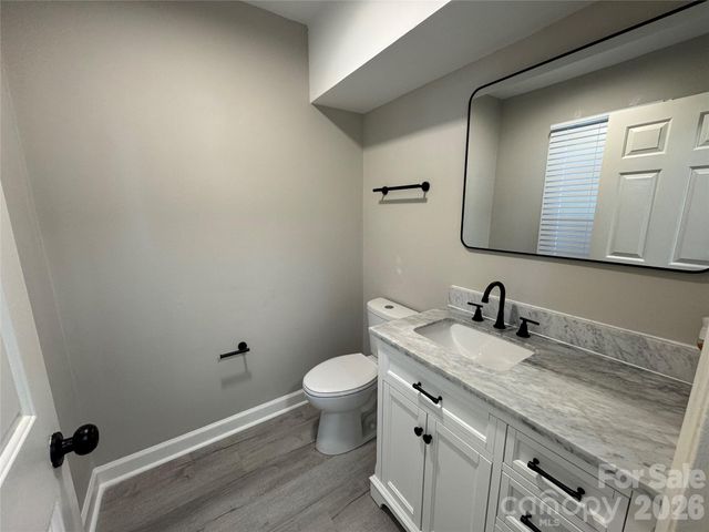 4339 Bathurst Drive, Charlotte, NC 28227