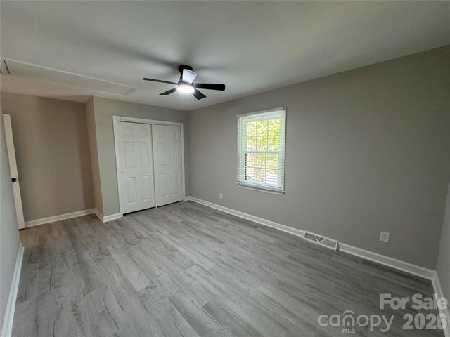 4339 Bathurst Drive, Charlotte, NC 28227