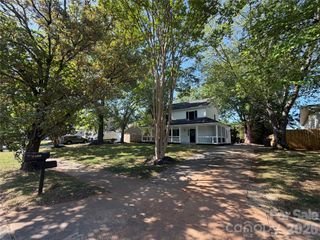 4339 Bathurst Drive, Charlotte, NC 28227