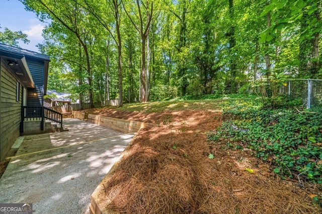 85 Geraldine Drive SE, Smyrna, GA 30082