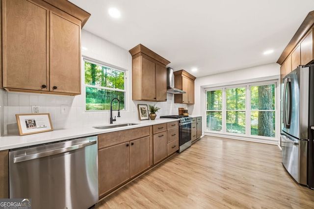 85 Geraldine Drive SE, Smyrna, GA 30082