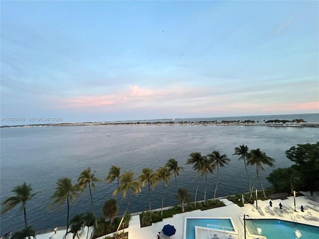 2333 Brickell Avenue 1402, Miami, FL 33129