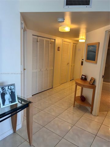 2333 Brickell Avenue 1402, Miami, FL 33129