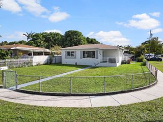 104 E 58th St, Hialeah, FL 33013