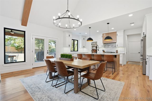 2714 Falls Bend Drive, Sapulpa, OK 74066