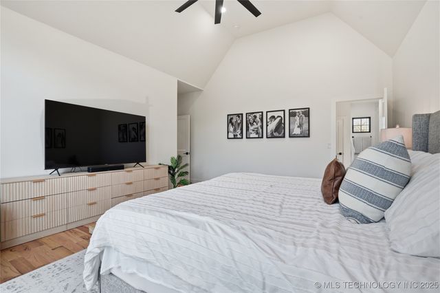 2714 Falls Bend Drive, Sapulpa, OK 74066