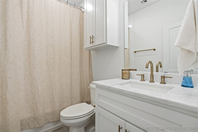 2714 Falls Bend Drive, Sapulpa, OK 74066