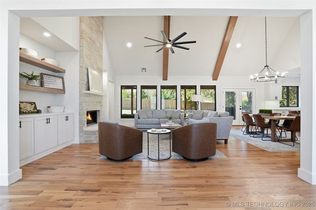 2714 Falls Bend Drive, Sapulpa, OK 74066