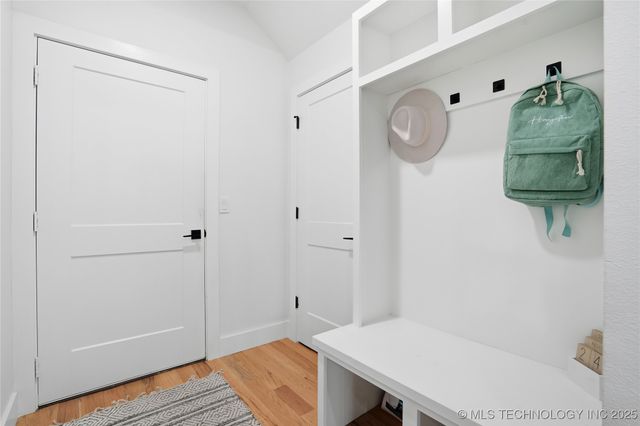 2714 Falls Bend Drive, Sapulpa, OK 74066