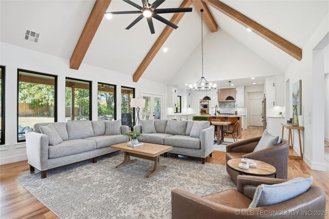 2714 Falls Bend Drive, Sapulpa, OK 74066