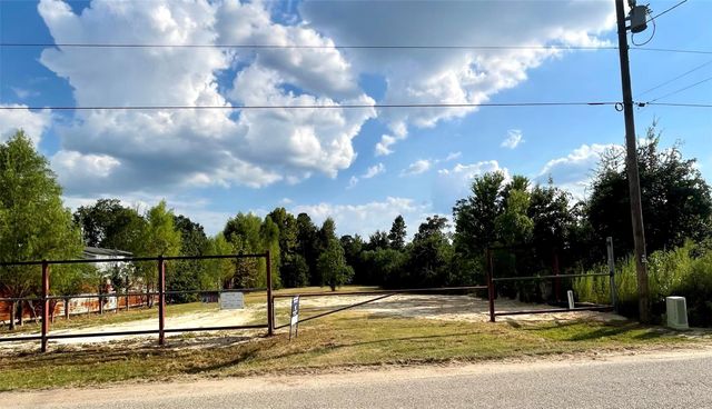 3277 County Road 3479b, Cleveland, TX 77327