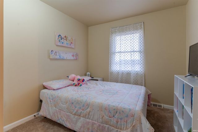 4899 Martin Road, Newburgh, IN 47630