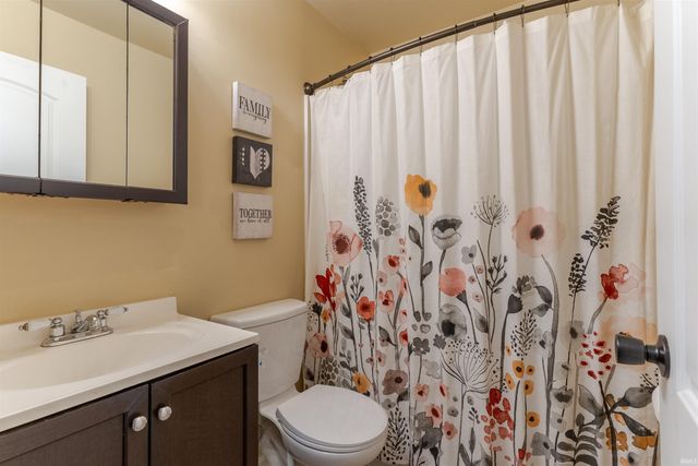 4899 Martin Road, Newburgh, IN 47630