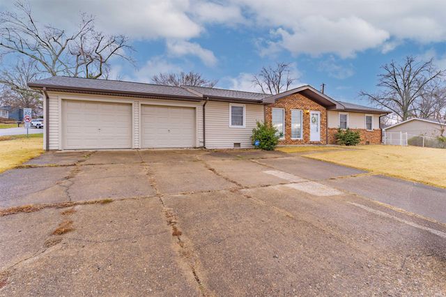 4899 Martin Road, Newburgh, IN 47630