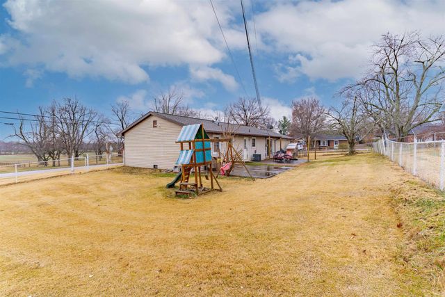 4899 Martin Road, Newburgh, IN 47630