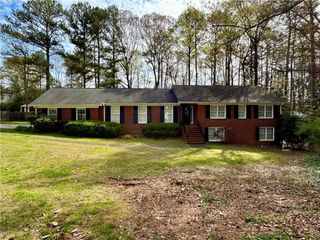 1534 Collier SE Drive, Smyrna, GA 30080