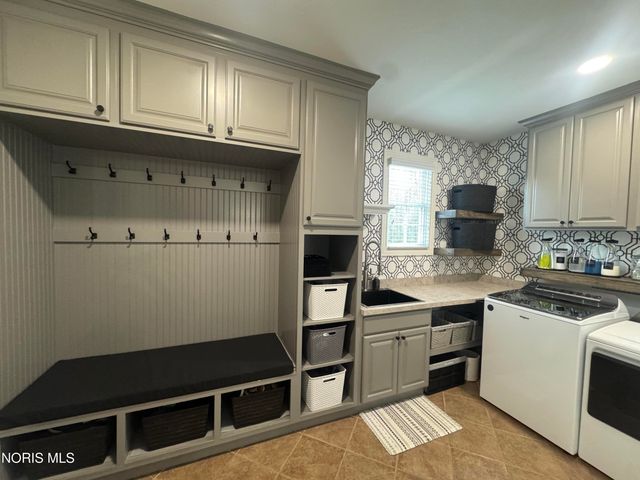 7750 Old Sycamore Lane, Sylvania, OH 43560