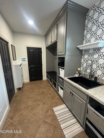 7750 Old Sycamore Lane, Sylvania, OH 43560