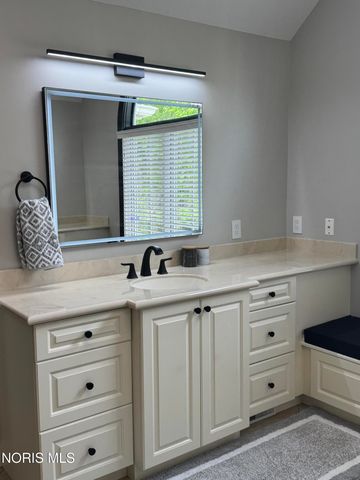 7750 Old Sycamore Lane, Sylvania, OH 43560
