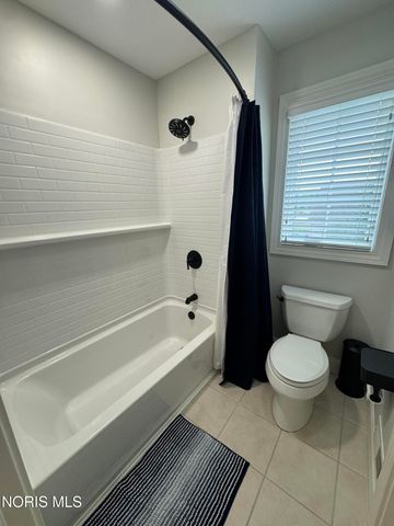 7750 Old Sycamore Lane, Sylvania, OH 43560