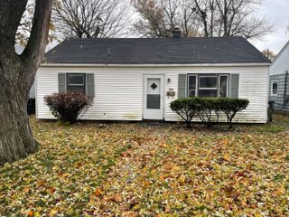 1303 W Cleveland Avenue, Hobart, IN 46342