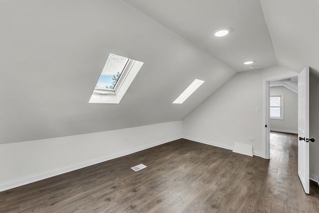 17908 Commercial Avenue, Lansing, IL 60438