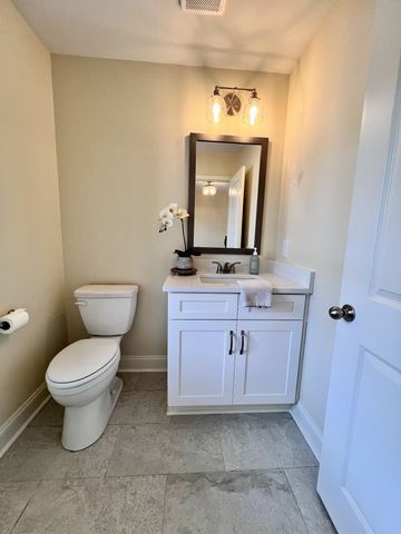 1126 Indian Creek Rd, Cumberland Furnace, TN 37051