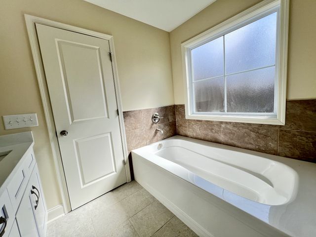 1126 Indian Creek Rd, Cumberland Furnace, TN 37051