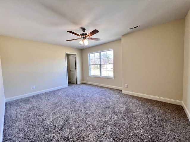 1126 Indian Creek Rd, Cumberland Furnace, TN 37051