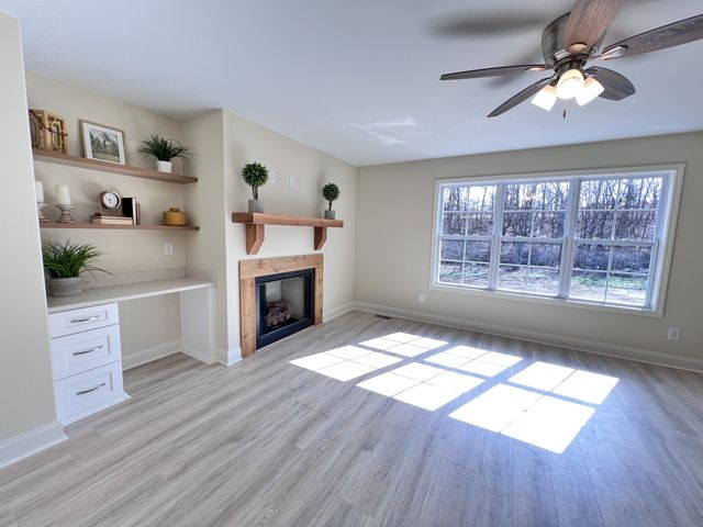 1126 Indian Creek Rd, Cumberland Furnace, TN 37051