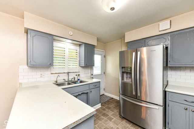 8245 Palmetto Lane, Indianapolis, IN 46217