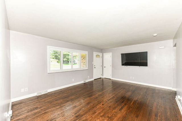 8245 Palmetto Lane, Indianapolis, IN 46217