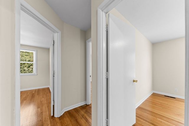 3004 Knud Dr, Columbia, TN 38401