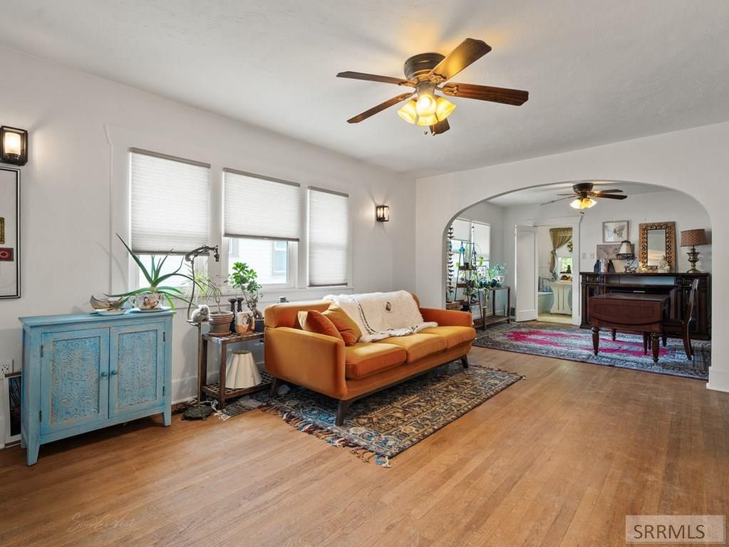 Image 10 of property listing at 635 S 4th Avenue, Pocatello, ID 83201