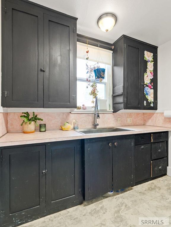 Image 19 of property listing at 635 S 4th Avenue, Pocatello, ID 83201