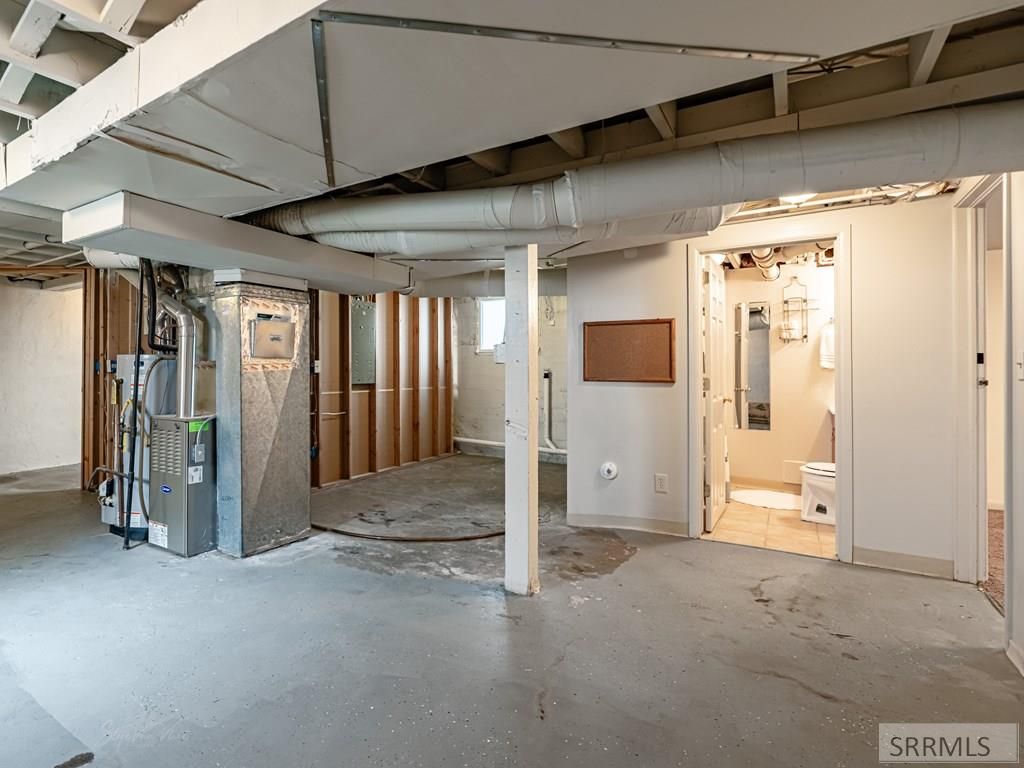 Image 31 of property listing at 635 S 4th Avenue, Pocatello, ID 83201