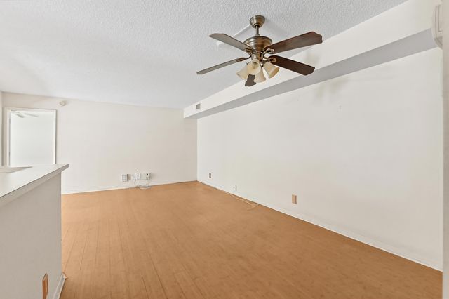 6586 Southurst Terrace 103, Delray Beach, FL 33446