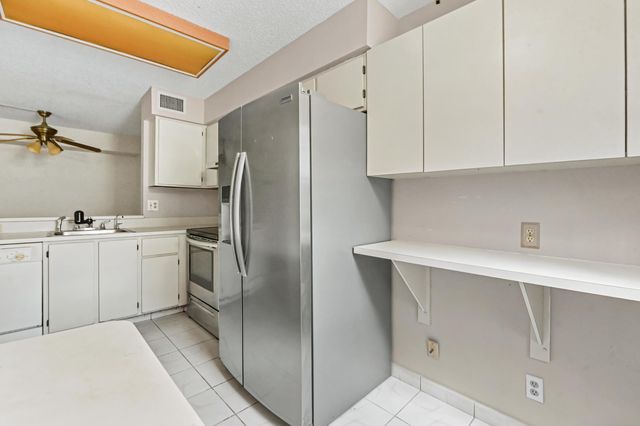 6586 Southurst Terrace 103, Delray Beach, FL 33446