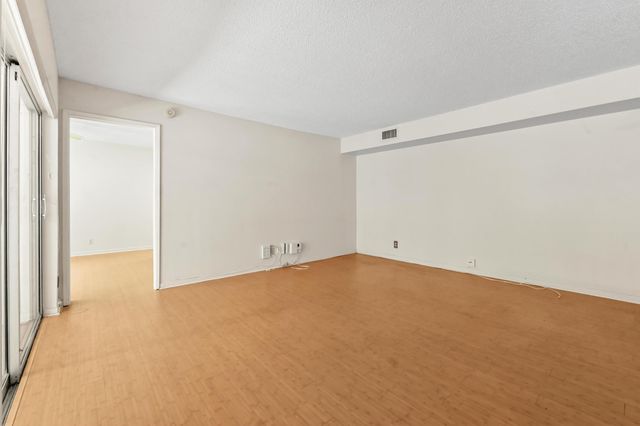 6586 Southurst Terrace 103, Delray Beach, FL 33446
