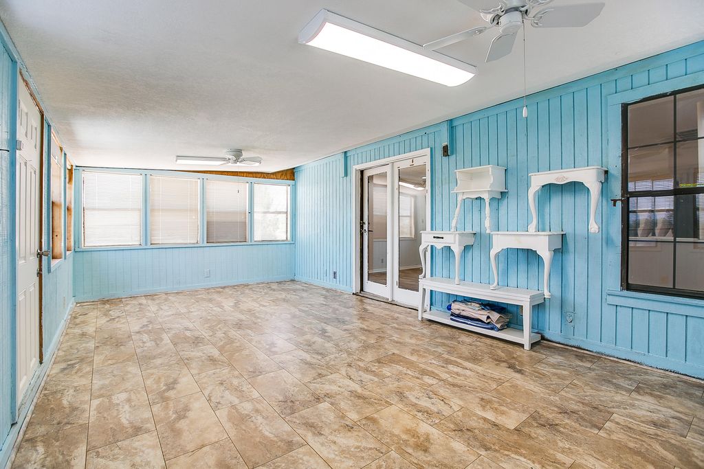 Image 29 of property listing at 136 Edinburgh Road, San Angelo, TX 76901