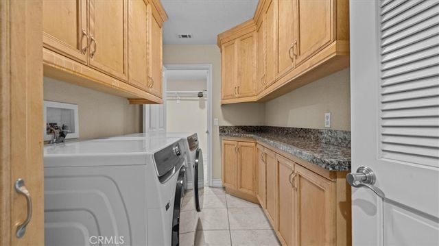 13310 Sea Gull Drive, Victorville, CA 92395