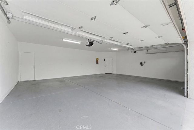 13310 Sea Gull Drive, Victorville, CA 92395