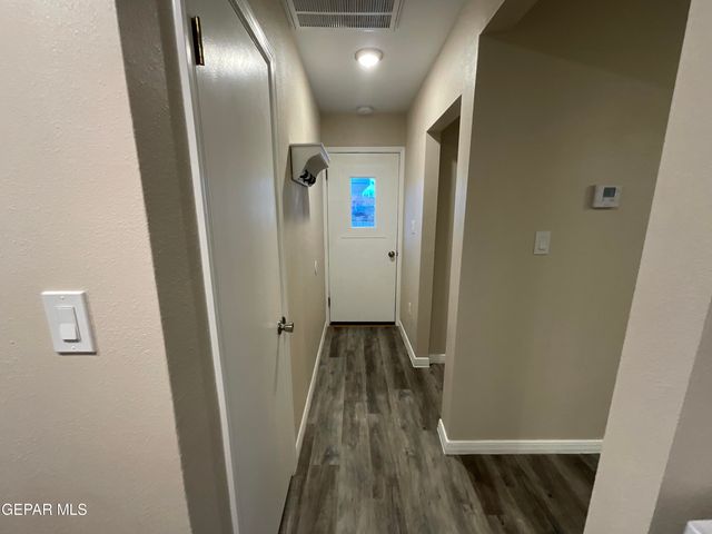 2133 Happer Street B, El Paso, TX 79903