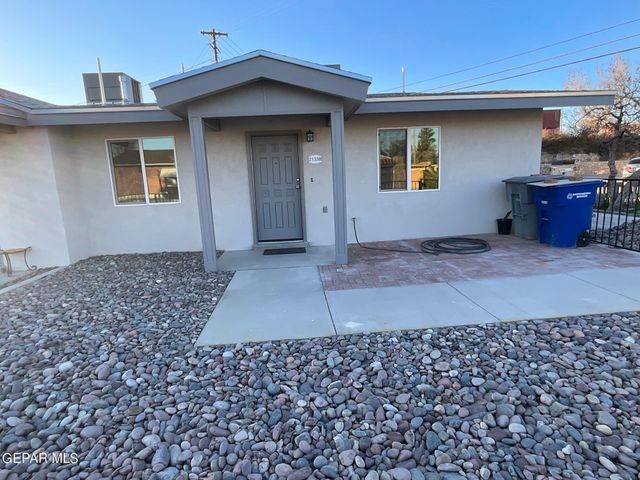 2133 Happer Street B, El Paso, TX 79903