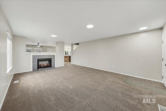 456 E Chapparosa Dr, Kuna, ID 83634